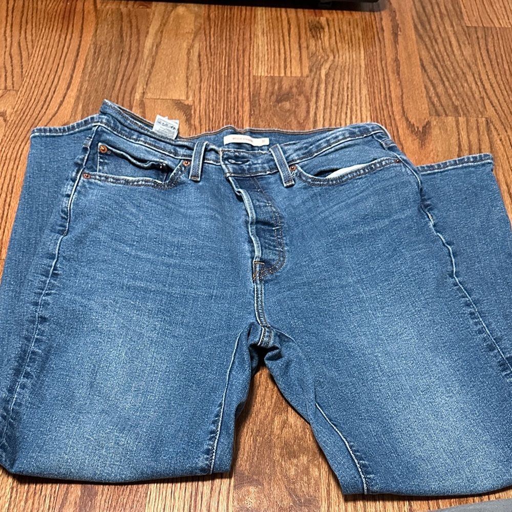 Levi’s Women’s Blue Wedge Straight High Waisted Denim Jeans